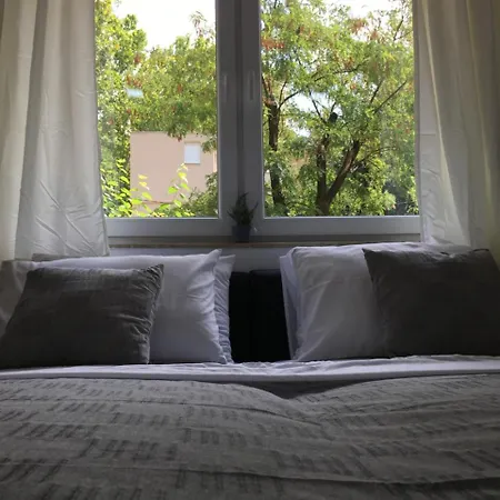 Apartments Valentina - Free Parking Mostar Kültér fotó